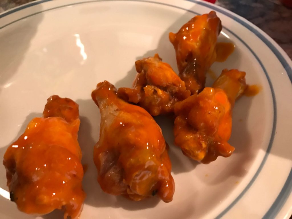Crispy, Baked Buffalo Chicken Wings – Keto/Low Carb